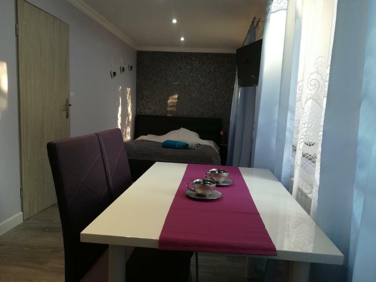 Apartamenty Kletowka Krosno Ngoại thất bức ảnh