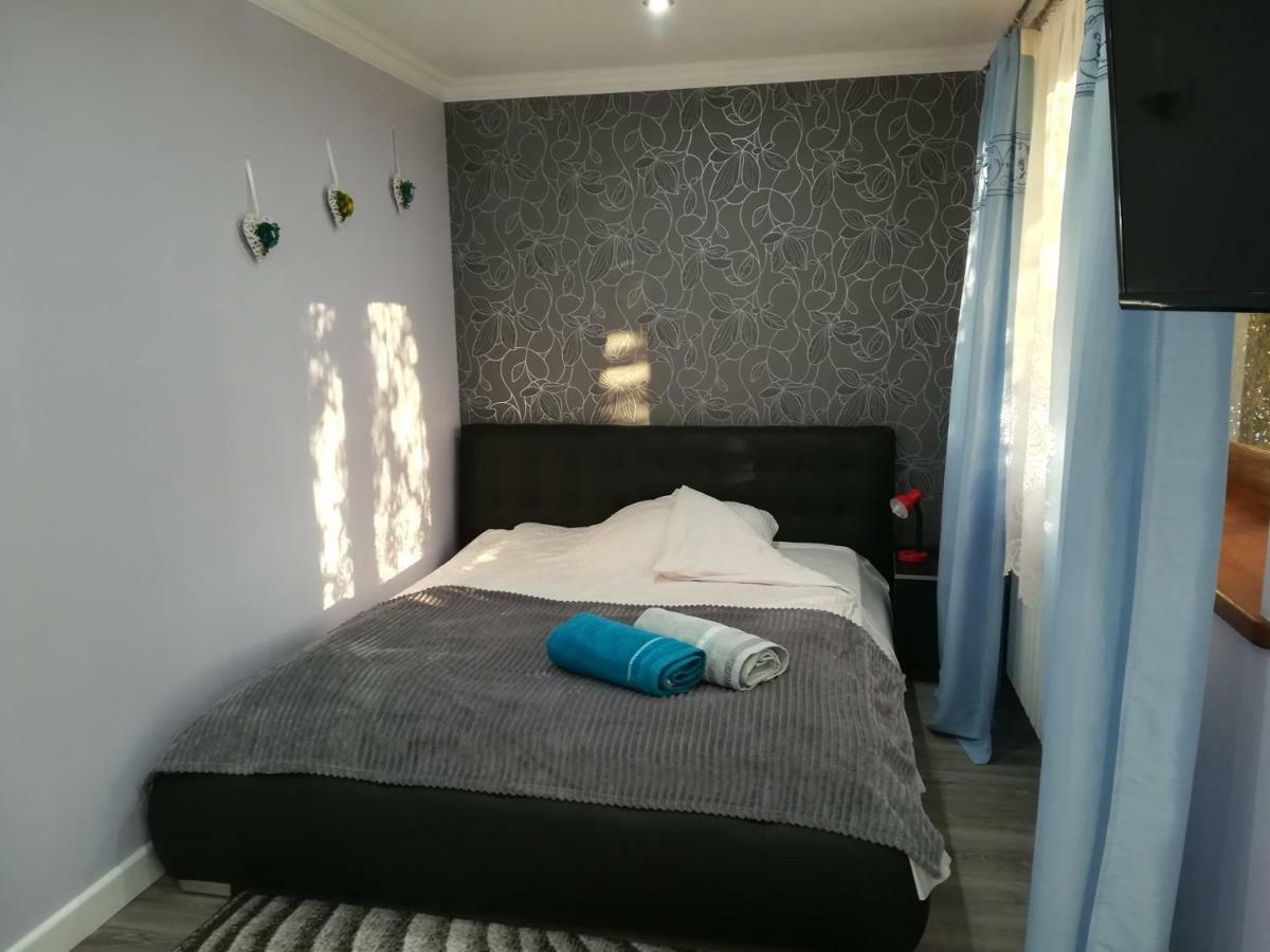 Apartamenty Kletowka Krosno Ngoại thất bức ảnh